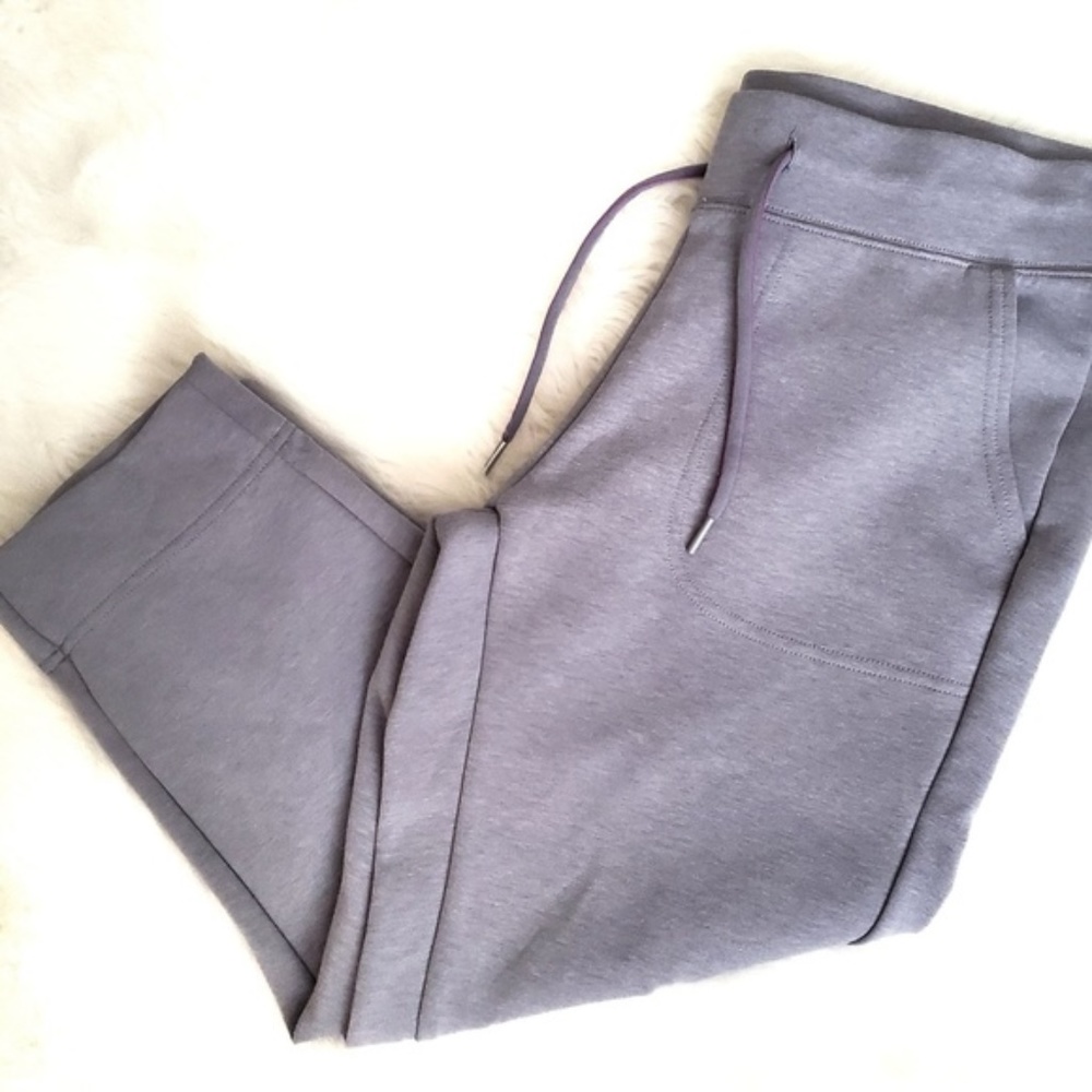 The North Face capris